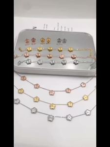 3Pcs 18k Gold-Plated Five-Leaf Flower Necklace Earrings Bracelet Jewelry Set For Woman Fashion Party Jewelry Daily Wear Clover