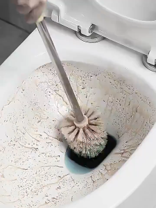 BLIVO ที่ขัดส้วม แปรงขัดชักโครก ไม้แปรงขัดส้วม การออกแบบท่อระบายน้ำ จะไม่หยด Toilet Brush