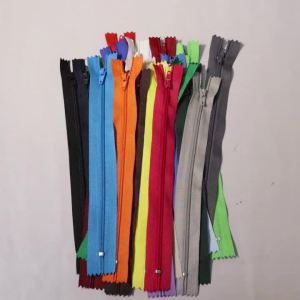 10pcs/lot 20cm Not Stuck Nylon Zipper Seam Fine Shutting Pants Zipper For DIY Handmade Clothes Jeans Sewing Accessories