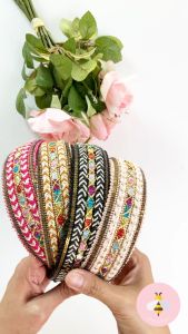 Pinky Bee Bando Kain Etnik Gold 67200400