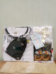 paket kokobayi parcelbayi hadiah bayi paketanaksholeh kadobayi hampers bayi setelan panjang bayi laki laki