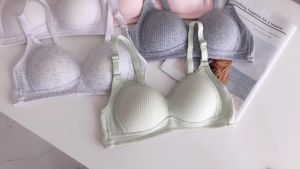 oobest เสื้อชั้นในผญเสื้อชั้นในไร้ตัวต่อ เสื้อชั้นในเนื้อผ้าฝ้ายสไตล์ญี่ปุ่น บราผู้หญิงน่ารัก สีสันสดใส เสื้อในไร้โครง