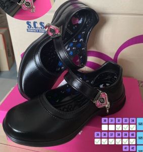 Popteen รองเท้านักเรียนหญิงหนังดำ ยี่ห้อป๊อปทีน size 30-42