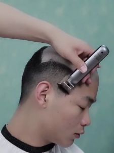 Kemei Hair Clipper USB Charging Hair Clippers Cordless Professional Hair Clipper Zero Gapped T-Blade Hair Cutting Professional Electric Hair Trimmer Barber Hair Cutting Machine KM-1757