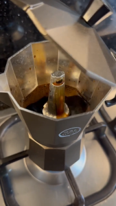 [BG] KAPENG ROBUSTA In VALVE POUCH  [Black Foil-Air Tight] [BARAKONG ROBUSTA COFFEE]-BEANS OR GROUN