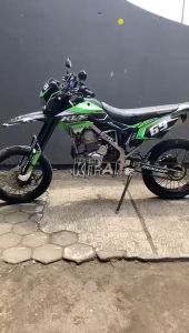 Decal New Dtracker motif SIMPLE HITAM LIS HIJAU D-A4-281