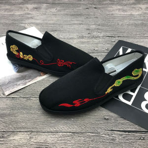 Handmade Embroidered Floral Canvas Slip-On Mens Shoes Casual Breathable Low Top Sneakers for Youth And Middle Age