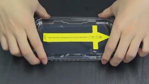 TEMPERED GLASS AUTOMATIC ALIGNMENT IPHONE 13 PRO MAX