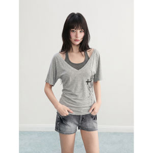 ARCG | Áo Thun Hè Ôm Body 2 Mảnh Đúng Điệu V-Neck