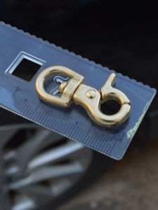 Mini Brass Tiger Head Keychain Copper Bell Car Key Holder Creative Personalized Vehicle Key Pendant Festive Gift Idea