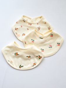 Pure Cotton Floral Baby Bibs Double Layer Absorbent Saliva Towels for Newborn Children Anti Vomit Milk Waterproof Blanket