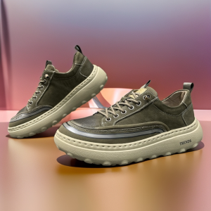 Fall Mens Leather Retro Thick Bottom Slip-On Shoes Casual round Toe Plain Color Rubber Outsole Comfortable Wear Spring Autumn