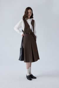 epoque de rueen | Art Gallery Style Pleated Sleeveless Dress