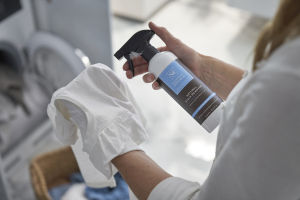 SOAPNUT REPUBLIC Stain Remover 500ml - Gentle on fabrics organic fragrance-free remove bacteria & fungi remove stains remove dirt child-friendly plant based essential oils soapnut berries