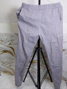 Thrift / Pre Loved / Second / Mantan celana joger anak laki laki perempuan warna abu muda