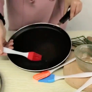 SG Ready Stock ✅ Reusable Silicone BBQ Butter Sauce Brush | Sauces | Oil Brush | Heat Resistant Non-Stick | Cooking Baking Tool | Convenient | Durable | Food Safe