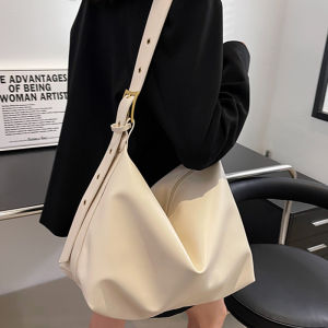 Large Capacity Shoulder Crossbody Bag for Women 2023 New Ins Style Simple Pure Color Leisure Casual Bag Soft Surface Zipper Closing