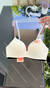 รหัส NBL24010 Butterbear x Sabina เสื้อชั้นในไร้โครง ฟองนม50% รหัส NBL24010CR - สีครีม