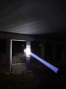 FILED GREENไฟฉายเลเซอร์แบบปรับโฟกัสใหม่ ไฟมือแบบพกพาสำหรับกลางแจ้ง ไฟฉุกเฉิน ไฟทำงาน ไฟสว่างมาก