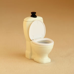 Miniature Simulated Furniture 1:12 Wrought Iron Toilet Suitable for Dollhouse Home Decoration