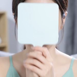 NOVO Concealer🧸遮瑕膏12g 神器遮暇纹身遮盖黑眼圈脸部疤痕痘印斑点防汗 Concealer Cover Facial Scars Acne Marks Spots Sweatproof