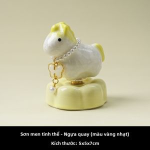 Trang Trí Bàn Sáng Tạo Chữa Lành Chuyển Động Gốm