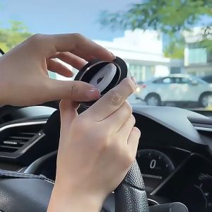 【B217 READY STOCK】Zinc Alloy Car Perfume Diffuser Car Air Freshener Solid Balm Car Aromatherapy Fragrance Refresher