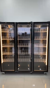ตู้แช่เครื่องดื่ม 3 ประตู ระบบสัมผัส กระจกไร้ฝา ระบบ LED ประหยัดพลังงาน มีล้อเลื่อน ความจุ 430/800/1100 ลิตร