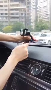 Promo CAR Holder HD22 Car Mount Jepit Dasbord Dudukan Penyangga HP Mobil holder-u 360 rotasi