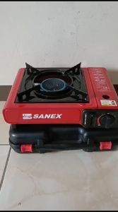 KOMPOR PORTABLE SANEX 1 TUNGKU SN-883/KOMPOR PORTABLE 1 TUNGKU SANEX/KOMPOR PORTABLE STAINLES MERAH/KOMPOR STAINLES 1 TUNGKU HITAM/KOMPOR STAINLES PAKET LENGKAP TERMURAH/KOMPOR PORTABLE DENGAN GRIL BULAT/KOMPOR PORTABLE DENGAN TABUNG TERMURAH NEW VARIAN!!