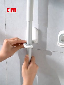 Pemegang Mop Dinding 1 Pcs Mop Hook Holder Trackless Brush Broom Wall Mount Mop Hanger Organizer Kitchen Bathroom Penyangkut Penyapu 拖把挂钩