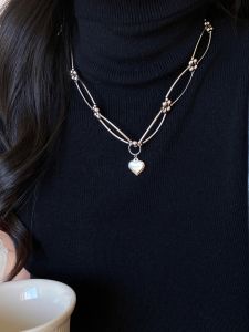 Minimalist Style Metal Heart Necklace for Women Luxury Small Audience Sweater Chain High Design Sense Clavicle Chain Accessories