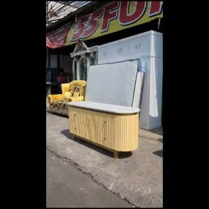 BUFET TV OVAL / MEJA TV