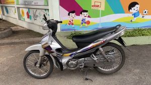 Bộ vỏ nhựa xe máy Jupiter R hàng Việt Nam loại 1 màu Bạc