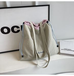 Casual Canvas Tote Bag for Students Summer New Large Capacity Versatile Single Shoulder Commuter Bag Urban Minimalist Style