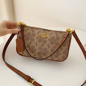 Fashionable Compact Womens Bag New 2025 Trend Versatile Quality Single Shoulder Underarm Simple Square Crossbody Bag