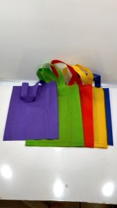 Goodie Bag Tas Spunbond Tas Belanja Uk 35x25x8 Ketebalan 65 gsm