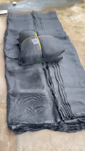 Lưới Cước Đen ( Rộng 5m4 - Chiều Dài 45m ) dùng trong chăn nuôi và trồng cây ươm cây công trình xây dựng.
