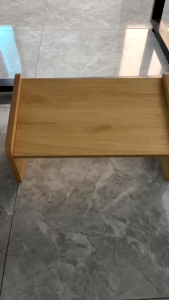 Ghế kê chân ngồi bàn làm việc tiện dụng cho văn phòng thiết kế nhỏ gọn tiện ích