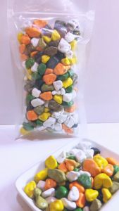 coklat kerikil 250gr Coklat Batu Krikil Permen warna warni - Oleh-oleh haji dan umroh - SHABANI STORE