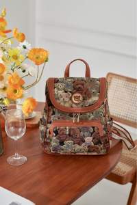 Henneybear - H1138 ลายTeddy bear กระเป๋าเป้ทรงสวย ดีไซน์เก๋ ใส่ของได้เยอะ กระเป๋าใส่หนังสือ กระเป๋าสะพายหลัง COD