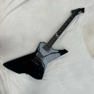 Custom ESP Electric Guitar EMG Pickups Black Hardware Black 22 Frets Professional Guitar