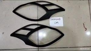 Garnis Lampu Depan Hitam Doff Toyota Yaris 2005-2013