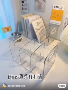 Kệ đựng sách để bàn trong suốt nhiều ngăn dày dặn có tay cầm tiện dụng cho văn phòng góc học tập