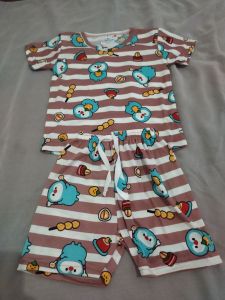 Setelan Anak Perempuan