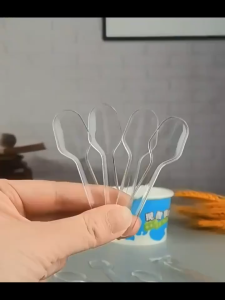 100/Pack Mini Clear Plastic Spoons Disposable Pudding Spoon Jelly Spoon For Dessert Flatware Spoon