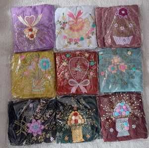 PAKET USAHA MUKENA TERUSAN BORDIR BUNGA TILE - 5PCS 527.000