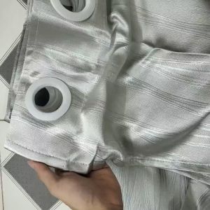 Rèm cửa đẹp giá rẻ bán với giá Thanh lý do kích thước lẻ lô màu Trắng Xám