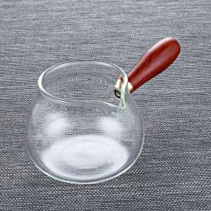 Borosilicate Glass Wooden Handle Tea Distributor