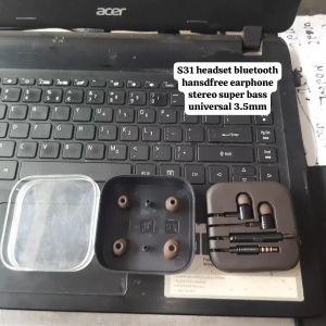 S31 OEM HEADSET HANSDFREE EARPHONE STEREO SUPER BASS UNIVERSAL JACK 35MM Headset merupakan salah